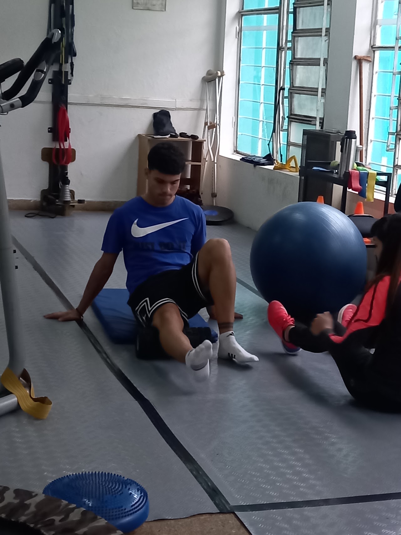 CEF Centro de Kinesiología Castelar - Sala de rehabilitación motriz y postural